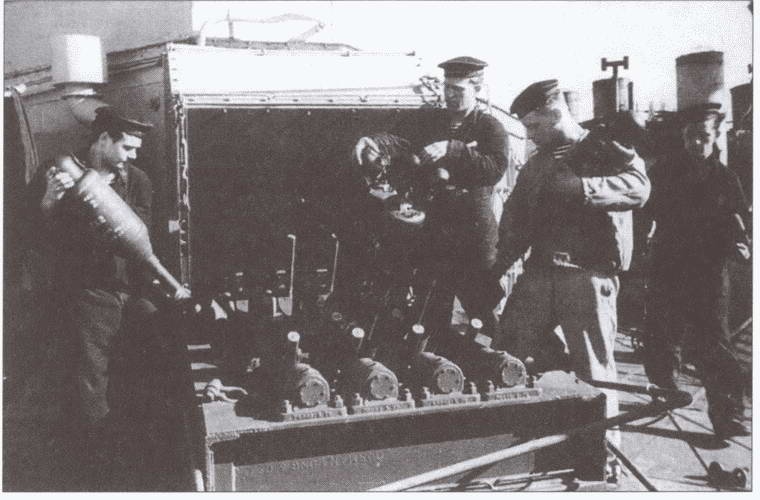 Иллюстрация к книге — Война в Арктике. 1941—1945 [i_012.jpg]