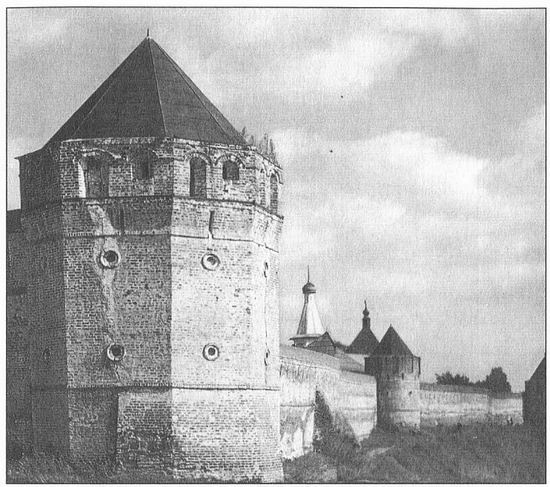 Иллюстрация к книге — Твердыни России. От Новгорода до Порт-Артура [i_013.jpg]