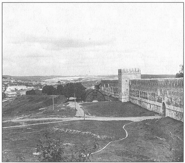 Иллюстрация к книге — Твердыни России. От Новгорода до Порт-Артура [i_019.jpg]