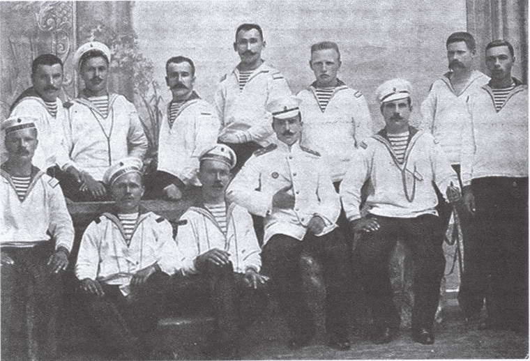 Иллюстрация к книге — Мятеж броненосца "Князь Потемкин-Таврический". Правда и вымысел [i_011.jpg]