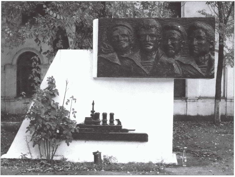 Иллюстрация к книге — Мятеж броненосца "Князь Потемкин-Таврический". Правда и вымысел [i_019.jpg]