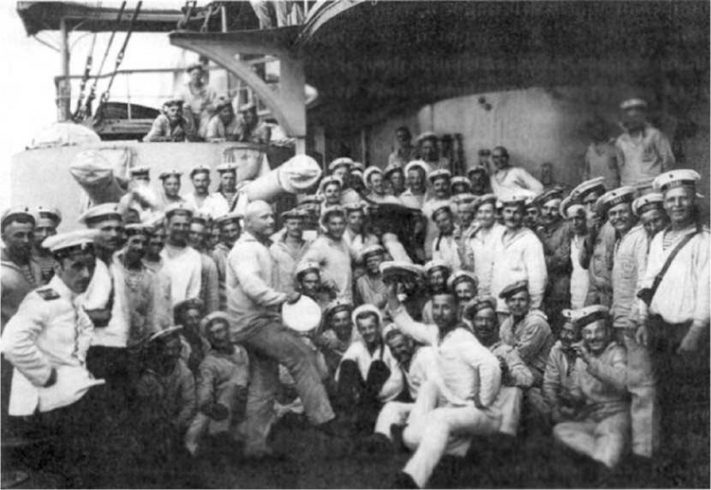 Иллюстрация к книге — Дело "Памяти Азова" [i_019.jpg]