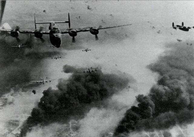 Иллюстрация к книге — Бомбардировщики союзников 1939-1945. Справочник-определитель самолетов [pic_192.jpg]