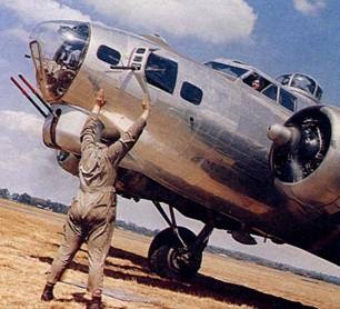 Иллюстрация к книге — Бомбардировщики союзников 1939-1945. Справочник-определитель самолетов [pic_212.jpg]