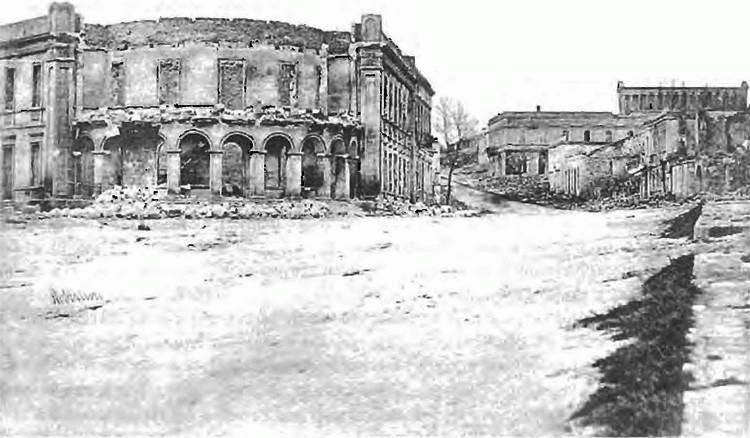 Иллюстрация к книге — Последний штурм — Севастополь [i_114.jpg]