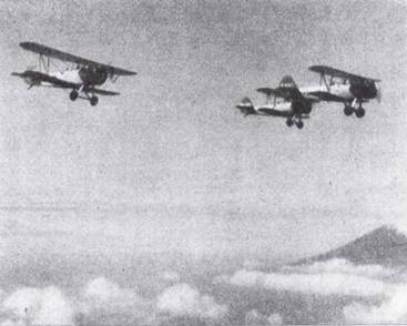 Иллюстрация к книге — Японская императорская военно-морская авиация. 1937-1945 [pic_15.jpg]