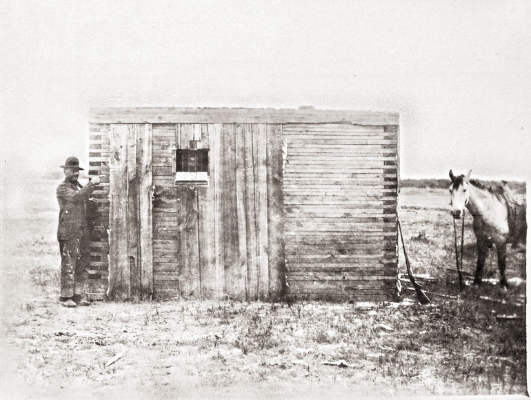 Иллюстрация к книге — Стрелки Дикого Запада. Шерифы, бандиты, ковбои, ганфайтеры [i_042.jpg]