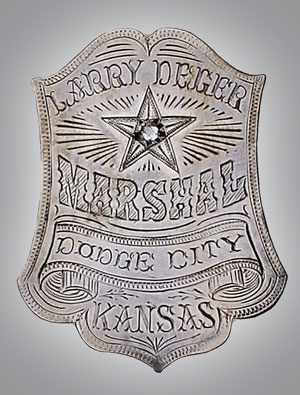 Иллюстрация к книге — Стрелки Дикого Запада. Шерифы, бандиты, ковбои, ганфайтеры [i_127.jpg]