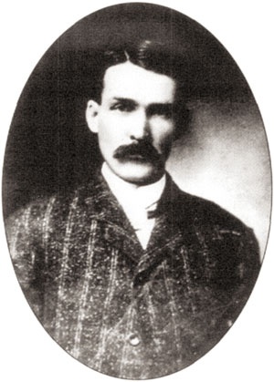 Иллюстрация к книге — Стрелки Дикого Запада. Шерифы, бандиты, ковбои, ганфайтеры [i_155.jpg]