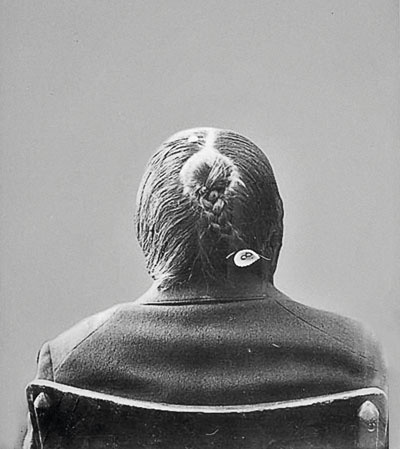 Иллюстрация к книге — Индейцы Дикого Запада в бою. "Хороший день, чтобы умереть!" [i_045.jpg]