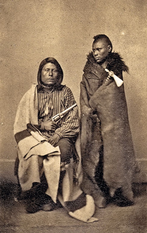 Иллюстрация к книге — Индейцы Дикого Запада в бою. "Хороший день, чтобы умереть!" [i_077.jpg]