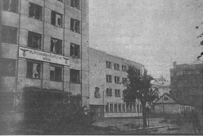 Иллюстрация к книге — Литовские полицейские батальоны. 1941-1945 годы [i_032.jpg]