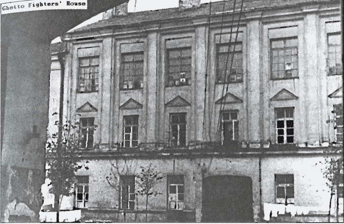 Иллюстрация к книге — Литовские полицейские батальоны. 1941-1945 годы [i_035.jpg]