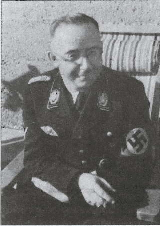 Иллюстрация к книге — Литовские полицейские батальоны. 1941-1945 годы [i_063.jpg]