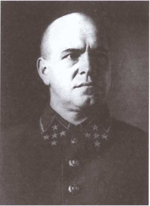 Иллюстрация к книге — Штрафники Великой Отечественной. В жизни и на экране [i_031.jpg]