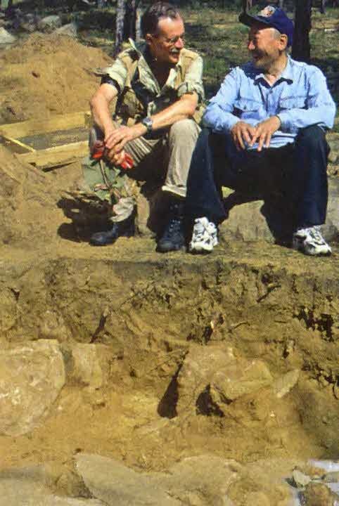 Иллюстрация к книге — Следы в пустыне [i_026.jpg]