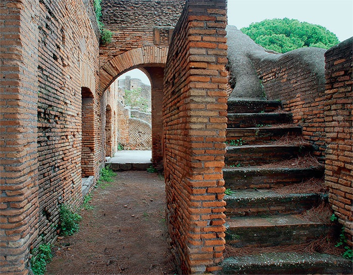 Иллюстрация к книге — Один день в древнем Риме. Повседневная жизнь, тайны и курьезы [i_016.jpg]