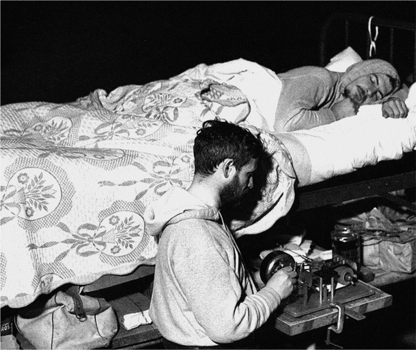 Иллюстрация к книге — Искусство лежать. Руководство по горизонтальному образу жизни [_12.jpg]