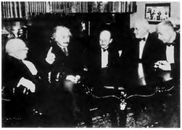 Иллюстрация к книге — История лазера [i_083.jpg]