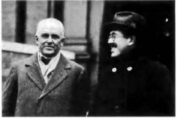 Иллюстрация к книге — История лазера [i_084.jpg]