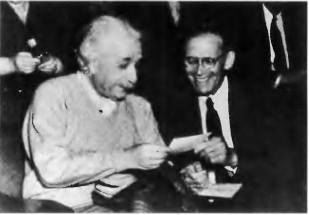 Иллюстрация к книге — История лазера [i_089.jpg]