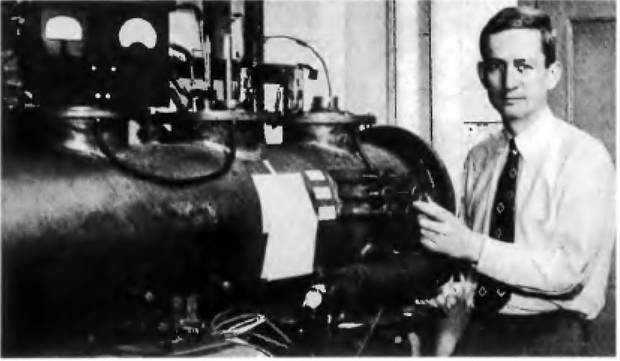 Иллюстрация к книге — История лазера [i_090.jpg]