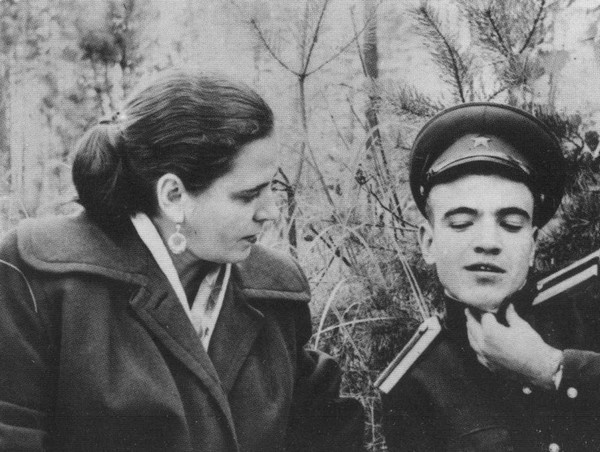 Иллюстрация к книге — Шпаликов [i_008.jpg]