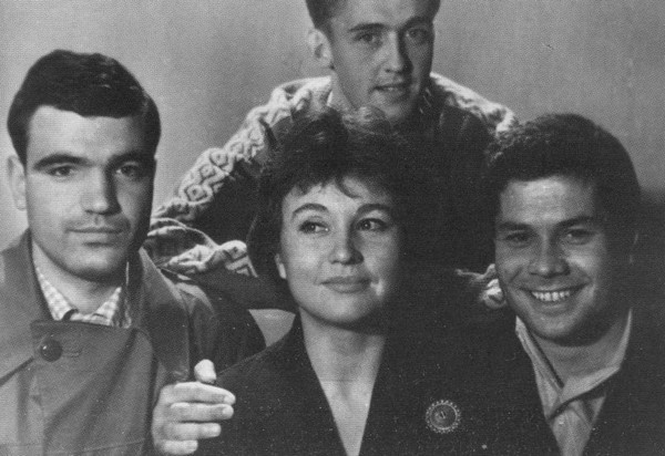 Иллюстрация к книге — Шпаликов [i_018.jpg]