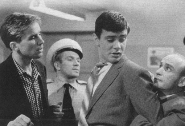 Иллюстрация к книге — Шпаликов [i_028.jpg]