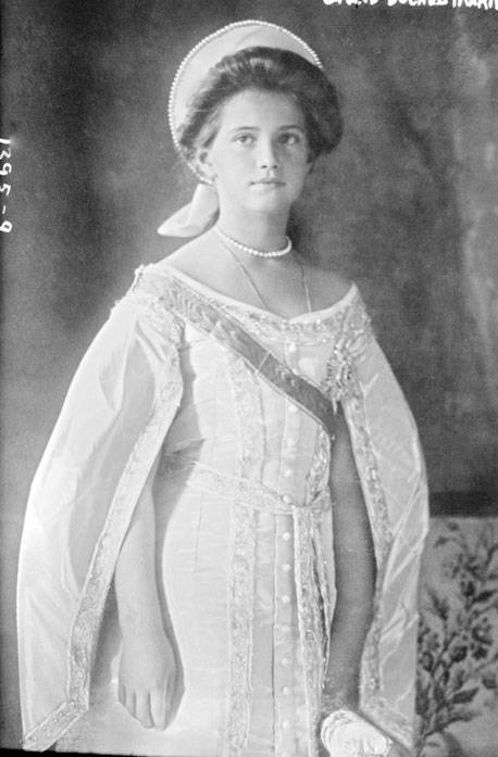 Иллюстрация к книге — Дневники княжон Романовых. Загубленные жизни [i_023.jpg]