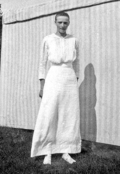 Иллюстрация к книге — Дневники княжон Романовых. Загубленные жизни [i_038.jpg]