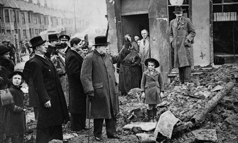 Иллюстрация к книге — Фактор Черчилля. Как один человек изменил историю [i_022.jpg]