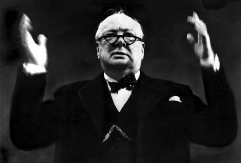 Иллюстрация к книге — Фактор Черчилля. Как один человек изменил историю [i_038.jpg]