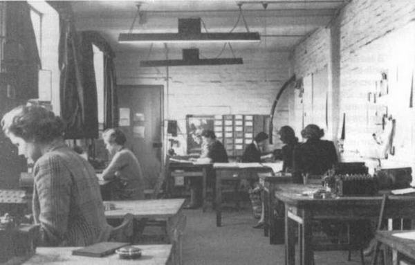 Иллюстрация к книге — Тьюринг. Компьютерное исчисление [img_24.jpg]