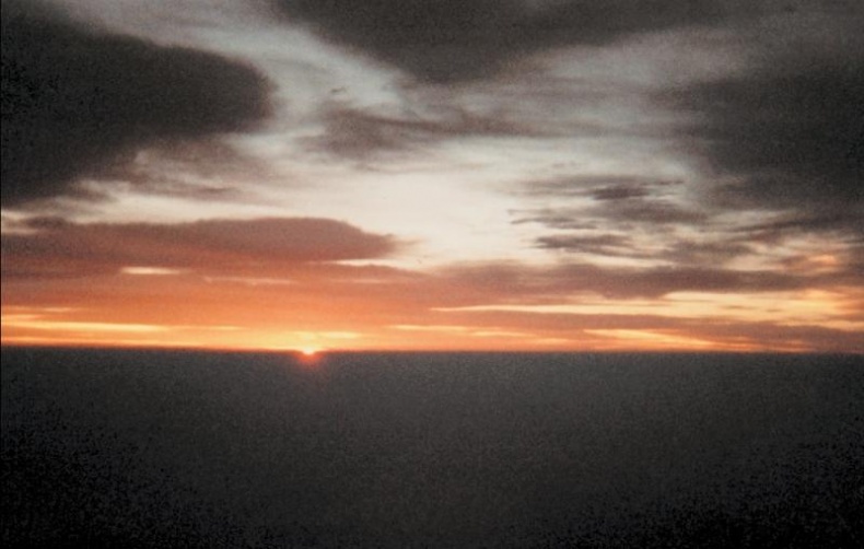 Иллюстрация к книге — В погоне за Солнцем [_139.jpg]