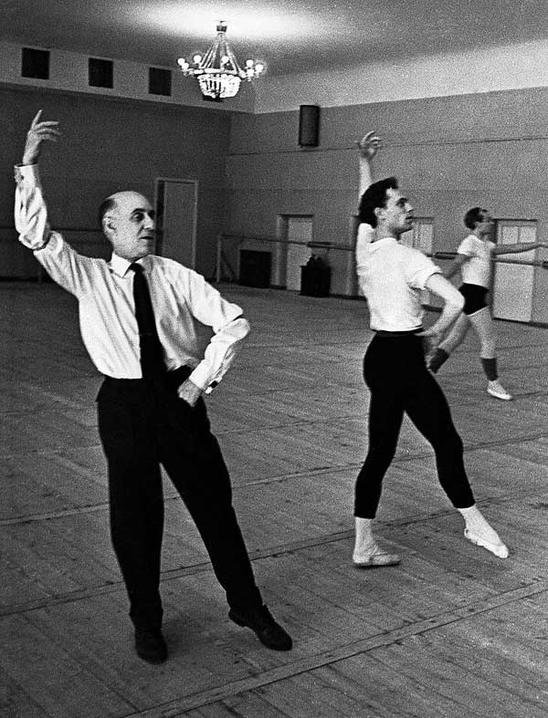 Иллюстрация к книге — Мой балет [i_020.jpg]