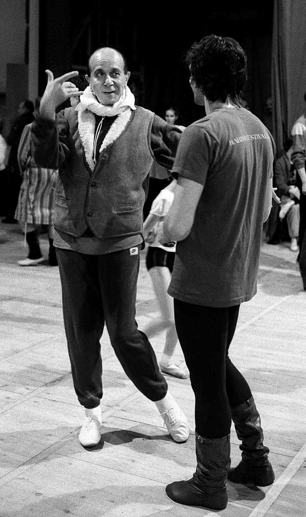 Иллюстрация к книге — Мой балет [i_028.jpg]