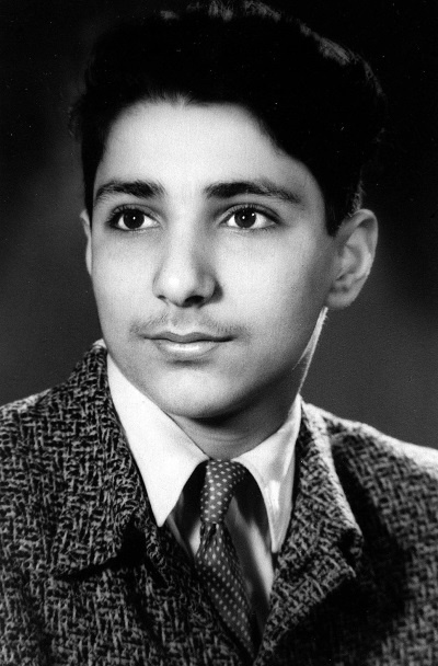 Иллюстрация к книге — Жизнь в балете. Семейные хроники Плисецких и Мессереров [i_032.jpg]