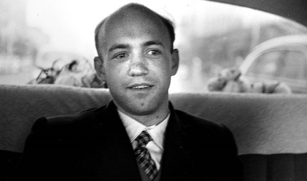 Иллюстрация к книге — Жизнь в балете. Семейные хроники Плисецких и Мессереров [i_039.jpg]