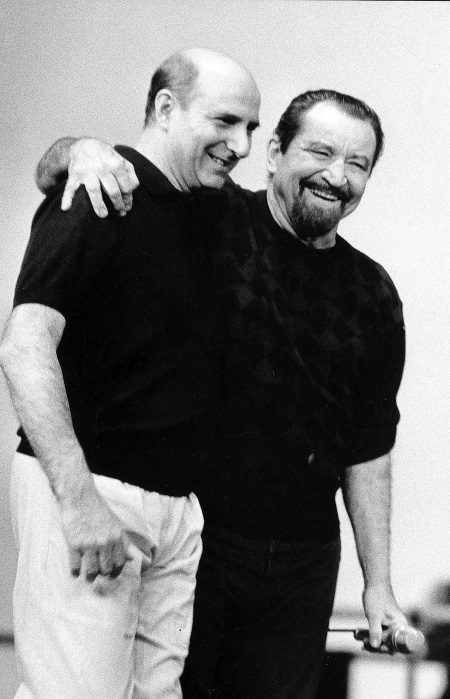 Иллюстрация к книге — Жизнь в балете. Семейные хроники Плисецких и Мессереров [i_082.jpg]