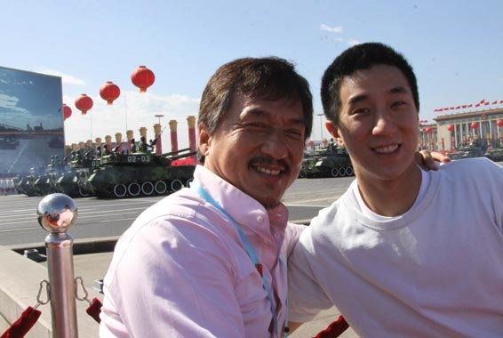 Иллюстрация к книге — Джеки Чан. Я счастливый [pic_39.jpg]