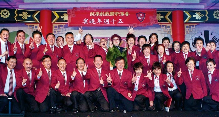 Иллюстрация к книге — Джеки Чан. Я счастливый [pic_68.jpg]