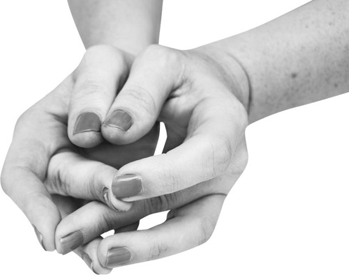 Иллюстрация к книге — Большая книга мудр. Йога для пальцев, которая даст здоровье, деньги и удачу [_079.jpg]