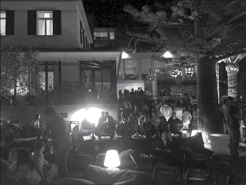 Иллюстрация к книге — Голубь с зеленым горошком [i_016.jpg]