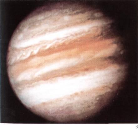 Иллюстрация к книге — Космос [i_016.jpg]