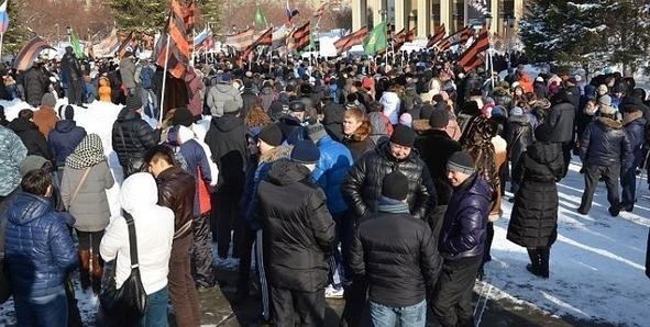 Иллюстрация к книге — Обаяние тоталитаризма. Тоталитарная психология в постсоветской России [i_021.jpg]