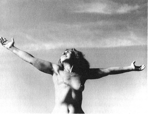 Иллюстрация к книге — История груди [i_099.jpg]