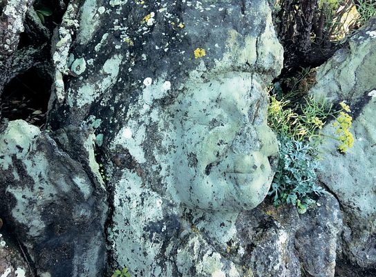 Иллюстрация к книге — Самая таинственная тайна и другие сюжеты [i_107.jpg]