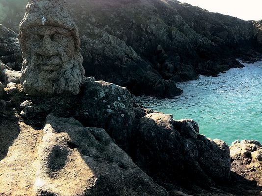 Иллюстрация к книге — Самая таинственная тайна и другие сюжеты [i_113.jpg]