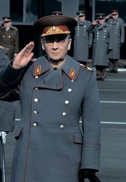 Иллюстрация к книге — Самая таинственная тайна и другие сюжеты [i_175.jpg]